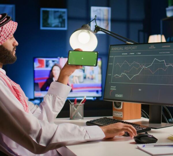 توصيات المحللين لسوق الأسهم السعودي: بوصلة المستثمر الذكي نحو قرارات رابحة